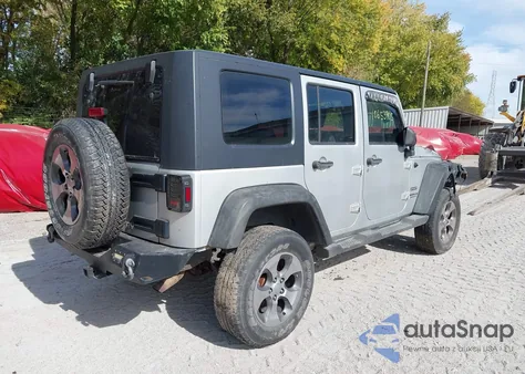 2010 Jeep Wrangler Unlimited Sport из США, поврежденный, VIN 1J4BA3H1XAL117003